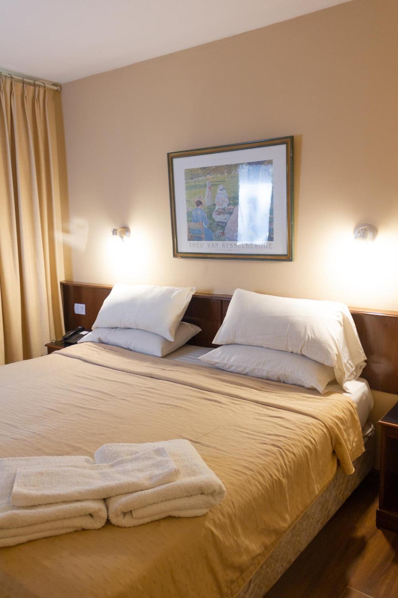 San Miguel de Tucumán Hotel Mediterraneo מראה חיצוני תמונה