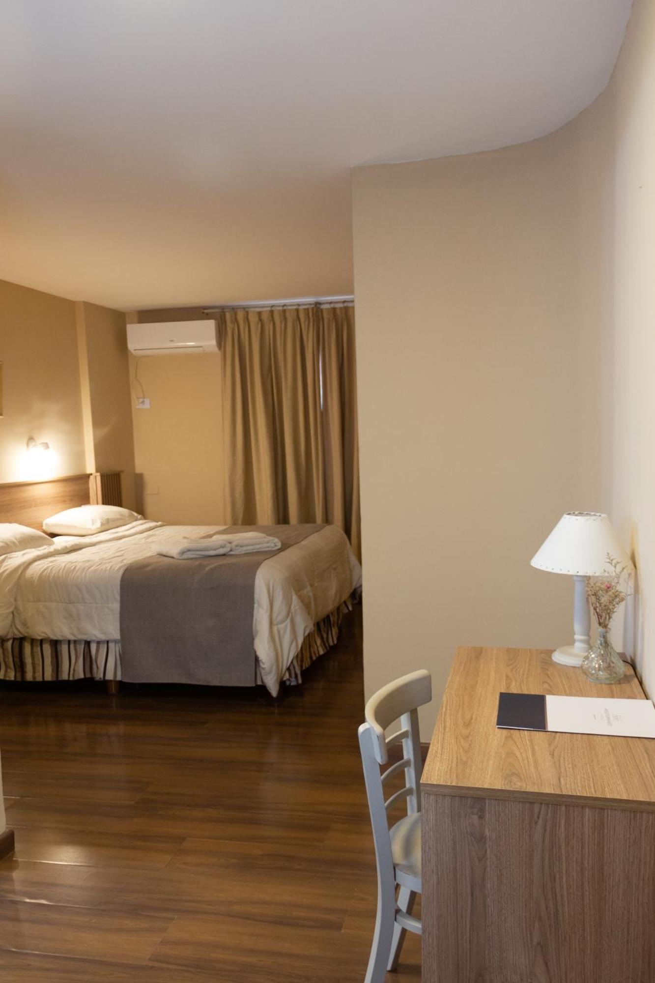 San Miguel de Tucumán Hotel Mediterraneo מראה חיצוני תמונה