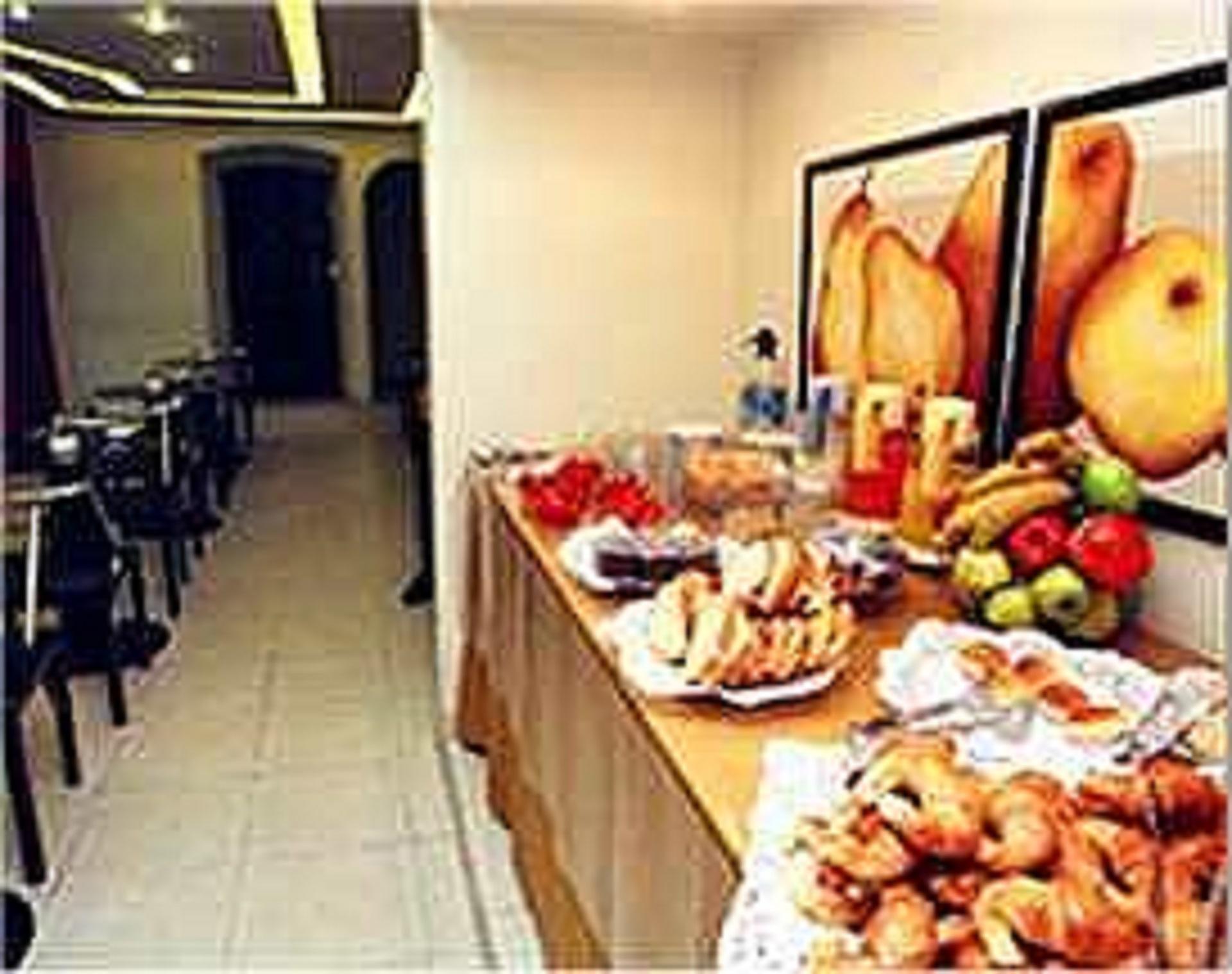San Miguel de Tucumán Hotel Mediterraneo מראה חיצוני תמונה